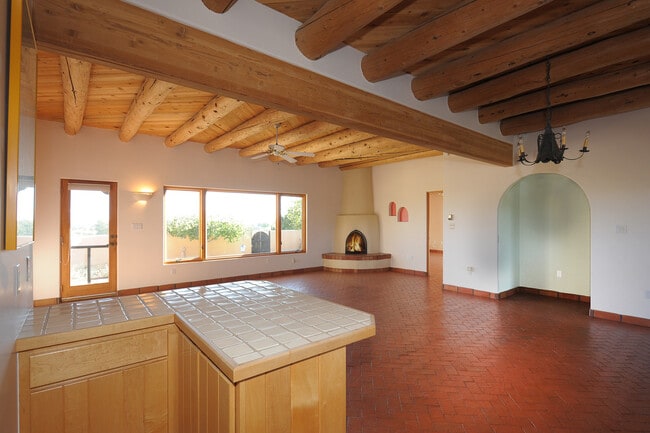 Building Photo - Eldorado Beauty