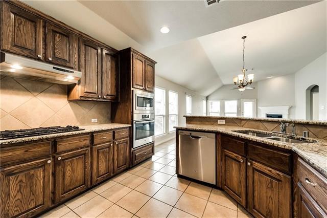 Building Photo - 10213 Canyon Creek Dr