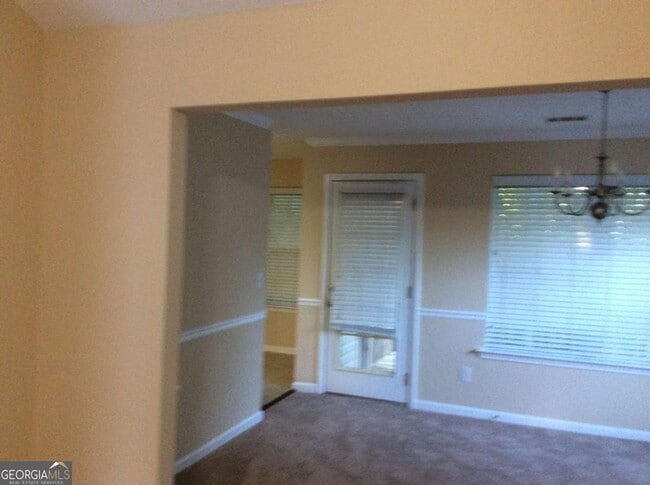 Building Photo - 4015 Yellow Pine Ct