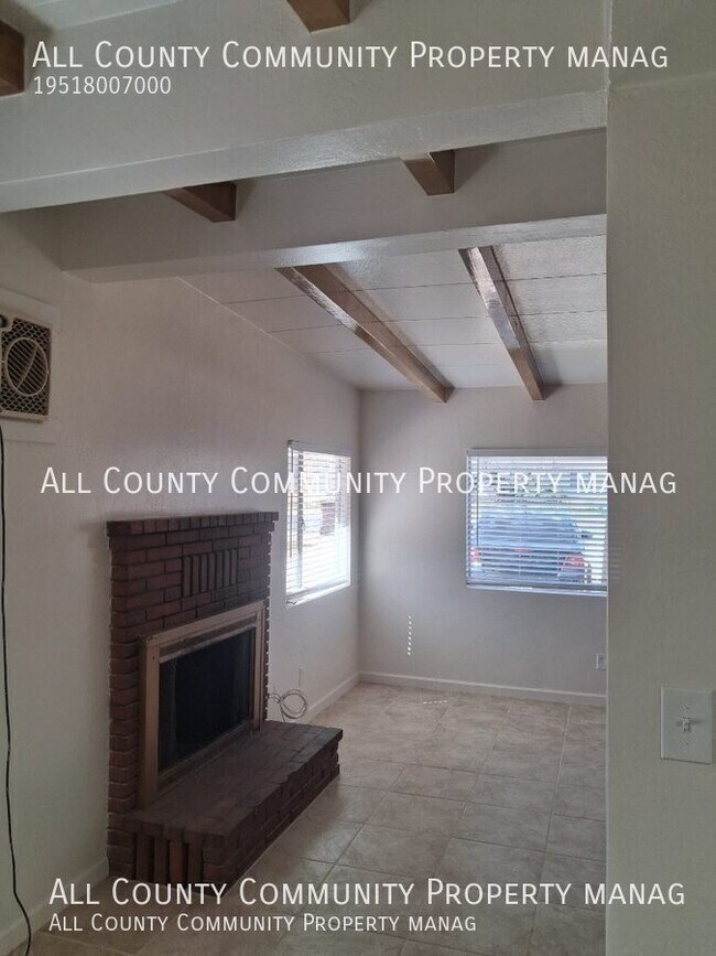 Building Photo - 6377 Hermosa Ave