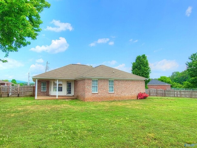Building Photo - 241 Misty Cove Ct