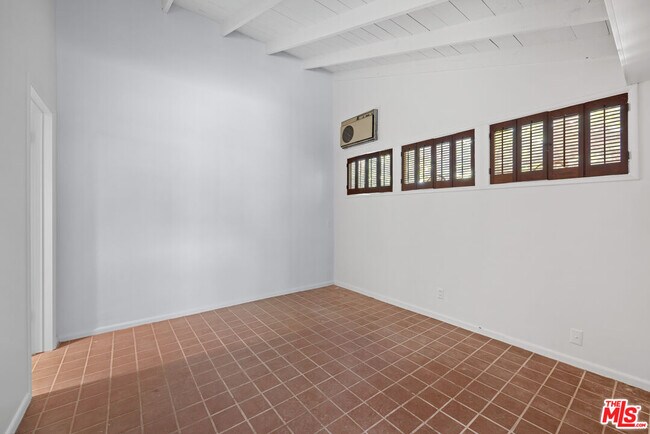 Building Photo - 11623 Canton Pl