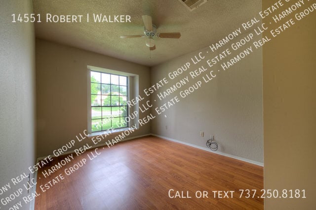 Building Photo - 14551 Robert I Walker Blvd