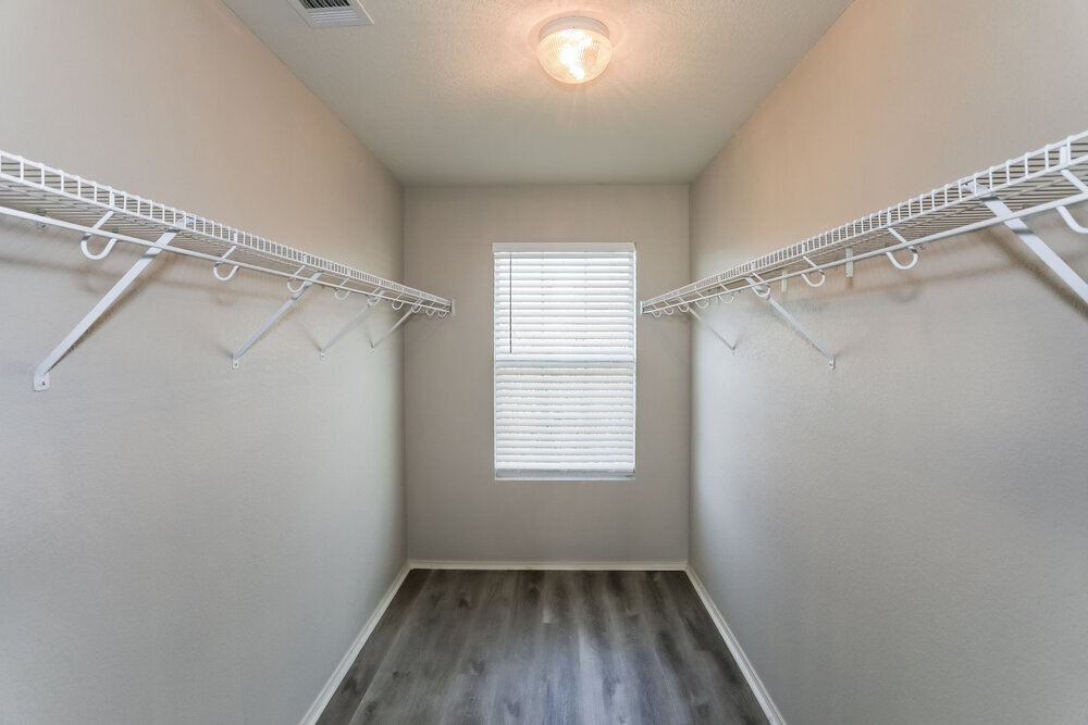 Building Photo - 549 Crystal Springs Dr