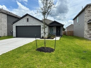 Building Photo - 12018 Noble Wood Vlg Dr