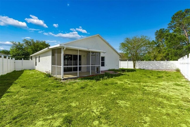 Building Photo - 7904 Floradora Dr