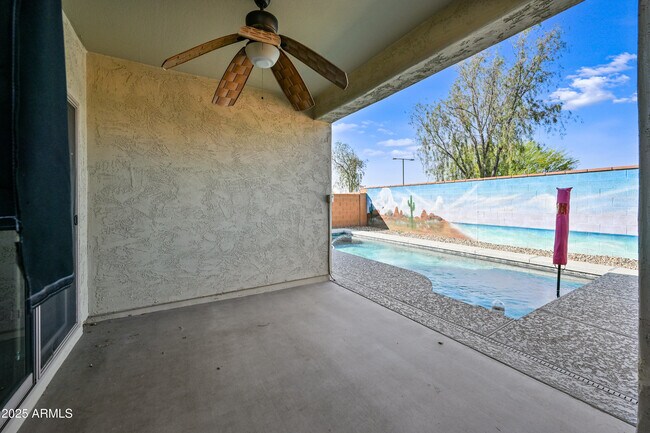Building Photo - 26182 W Tonto Ln