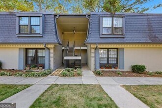 Building Photo - 133 Woodmere Square NW