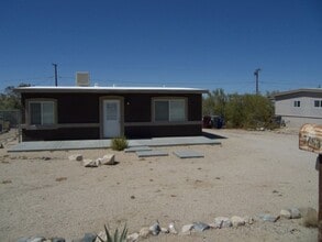 Building Photo - 74934 Serrano Dr