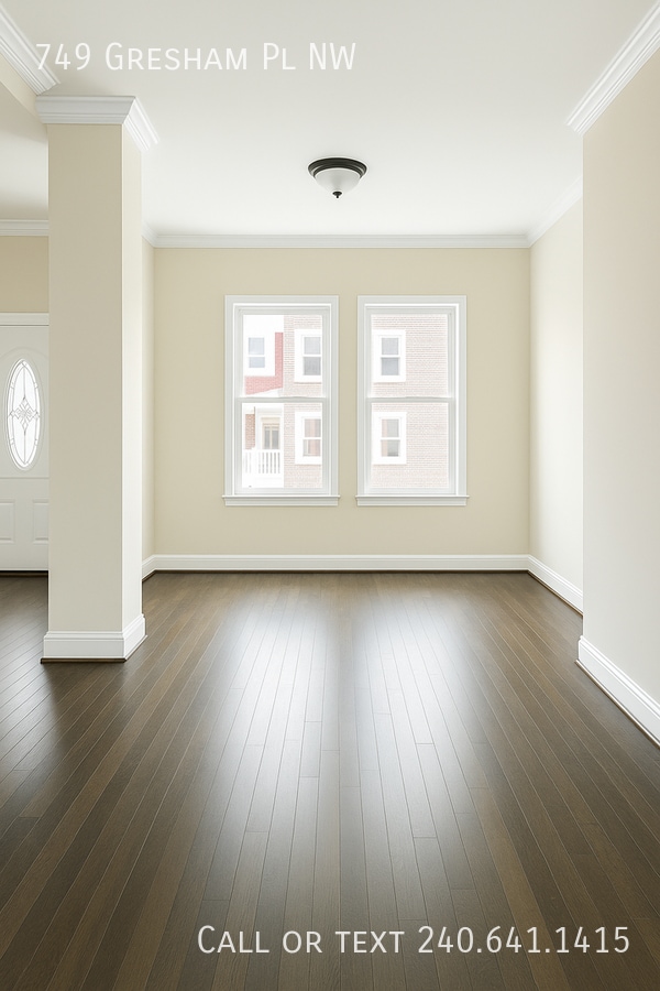 Building Photo - 749 Gresham Pl NW