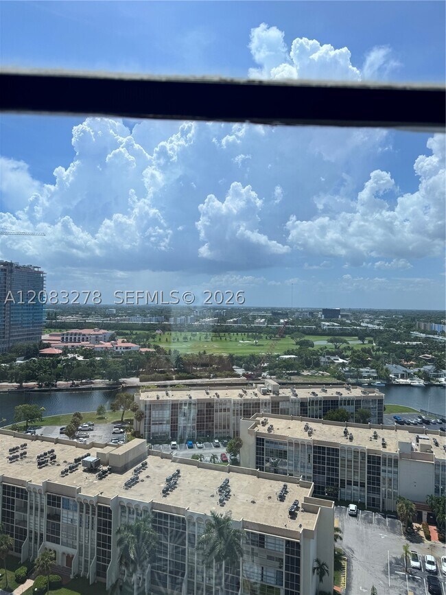 Building Photo - 600 Three Islands Boulevard