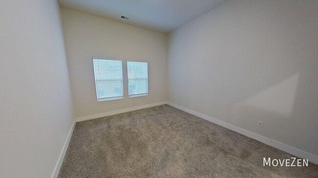 Building Photo - 132 Bromes Wy