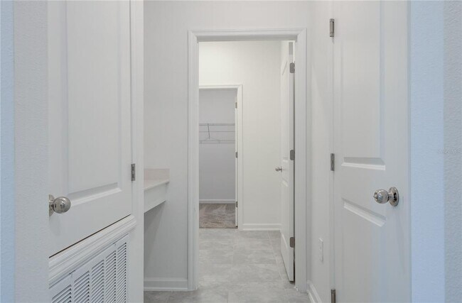 Building Photo - 1403 Brentwood Dr