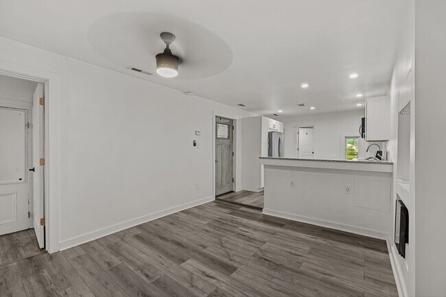 Building Photo - 4733 Butler St