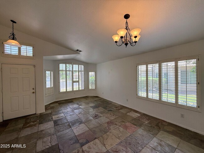 Building Photo - 4680 S Greythorne Way