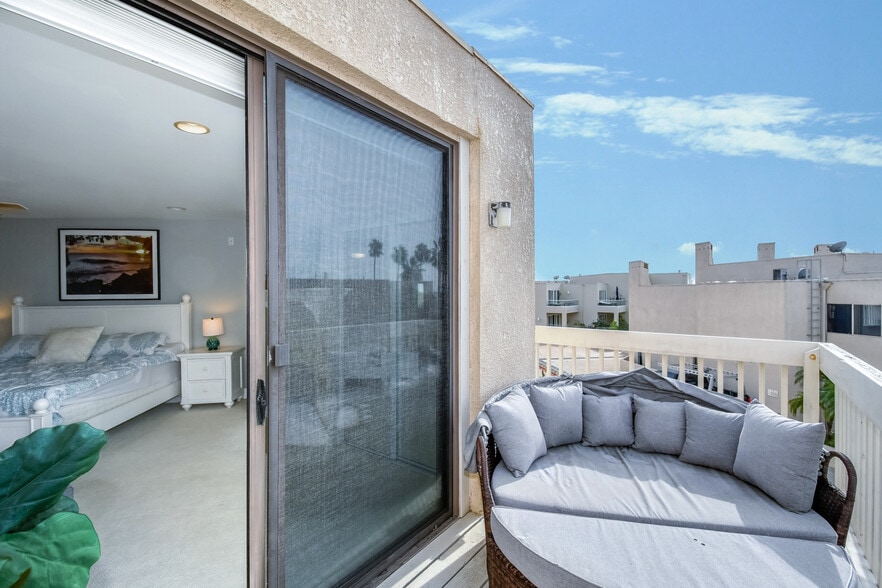 Master Patio - 7301 Vista del Mar