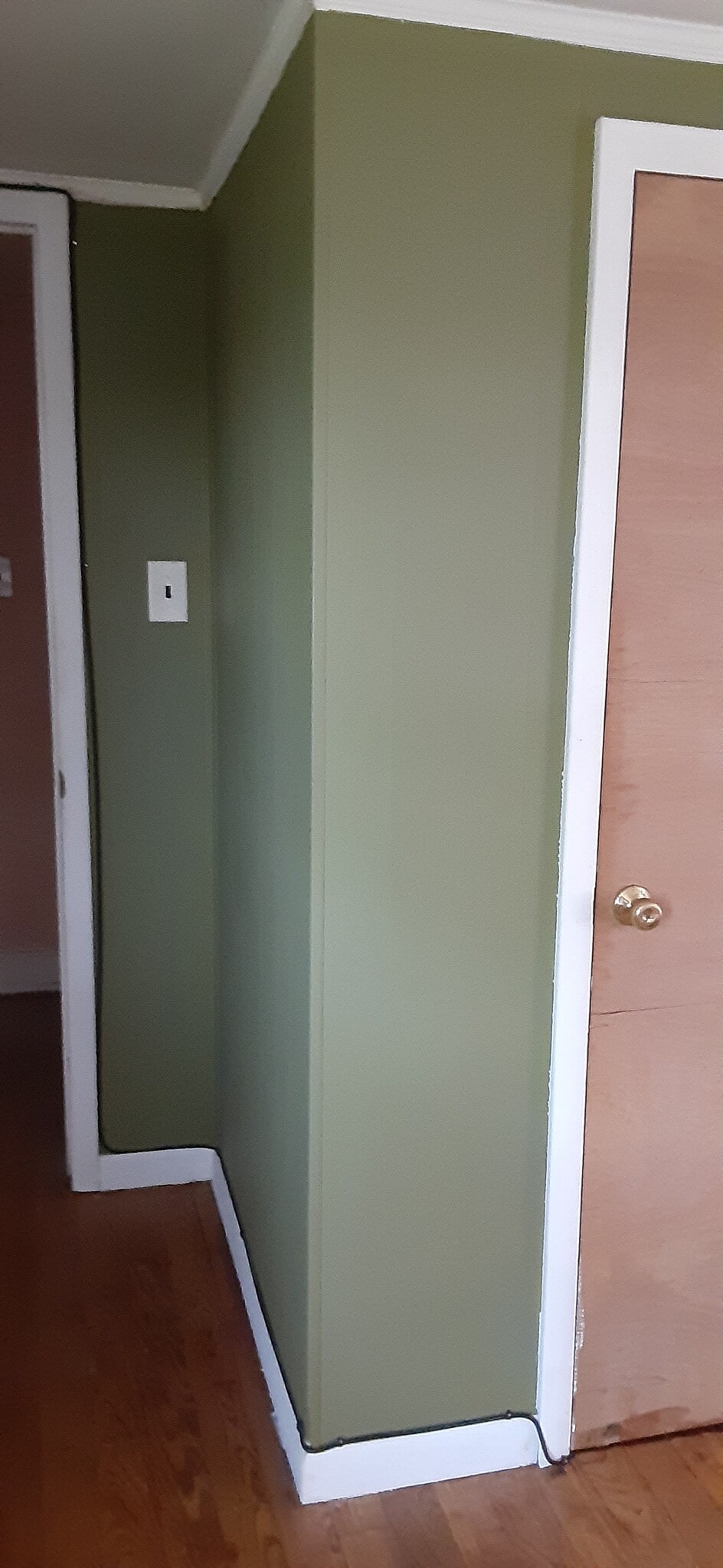 Building Photo - 992 Broad Ln