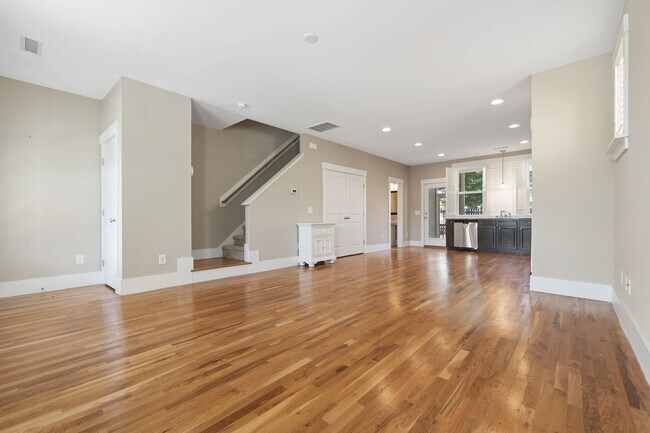 Building Photo - Three Bedroom Briar Chapel Beauty - Available June 1!
