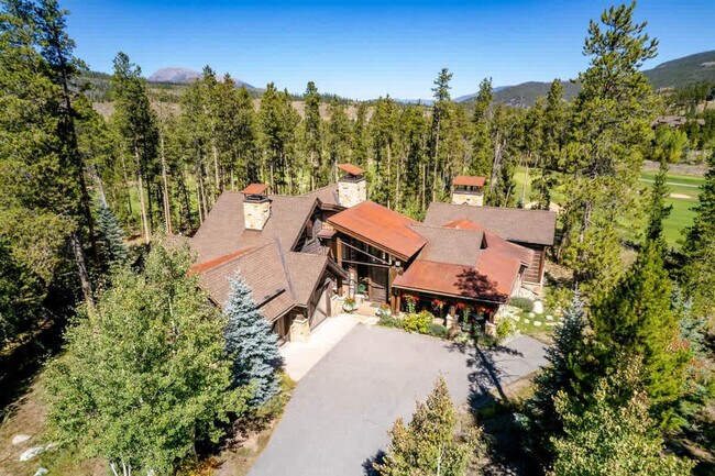 Building Photo - 195 Marks Ln