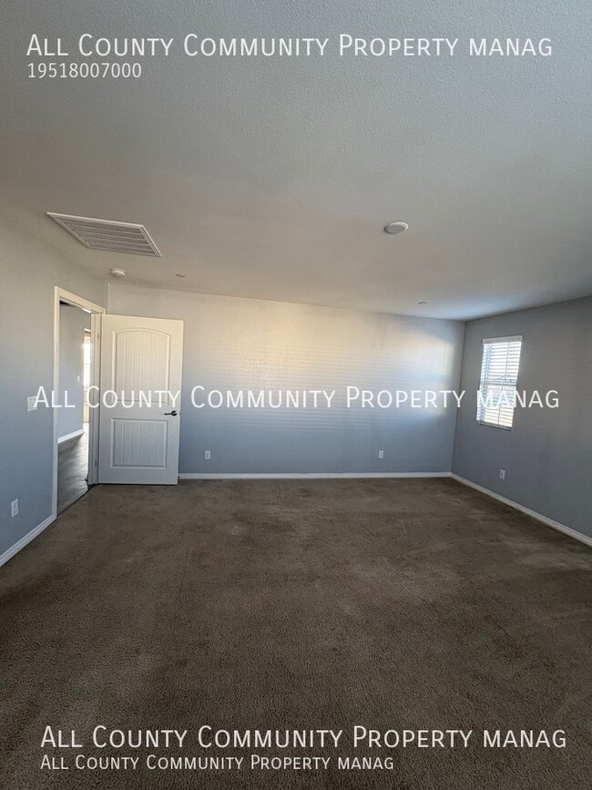 Building Photo - 29892 Glacier Bay Dr