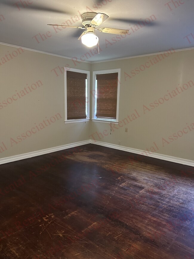 Building Photo - 3901 Blanks Street