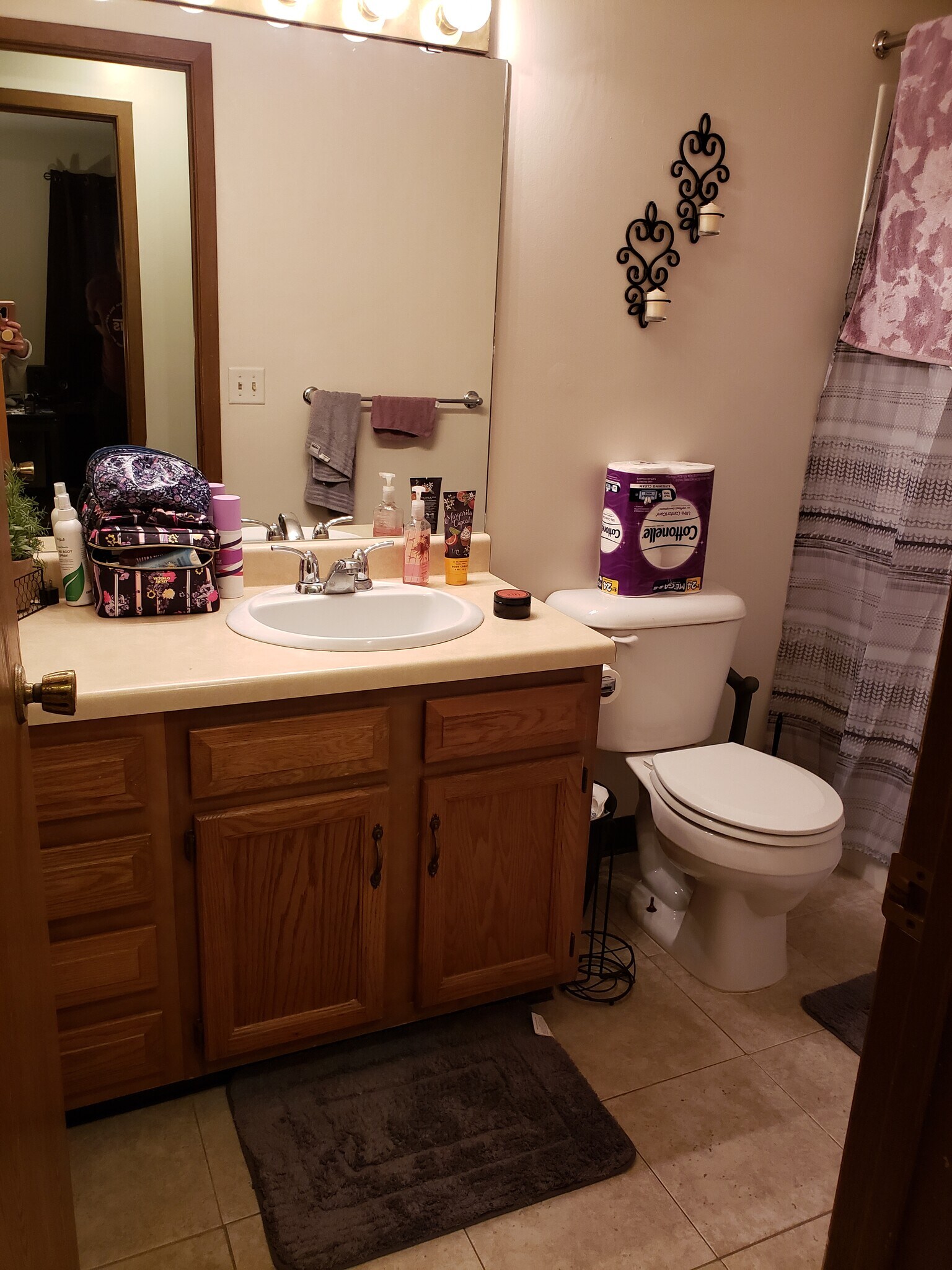 full bathroom - 108 Heather Ln