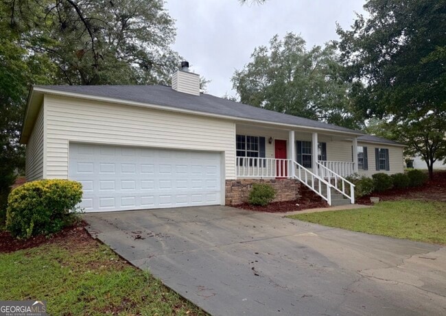 Building Photo - 105 Mockingbird Dr