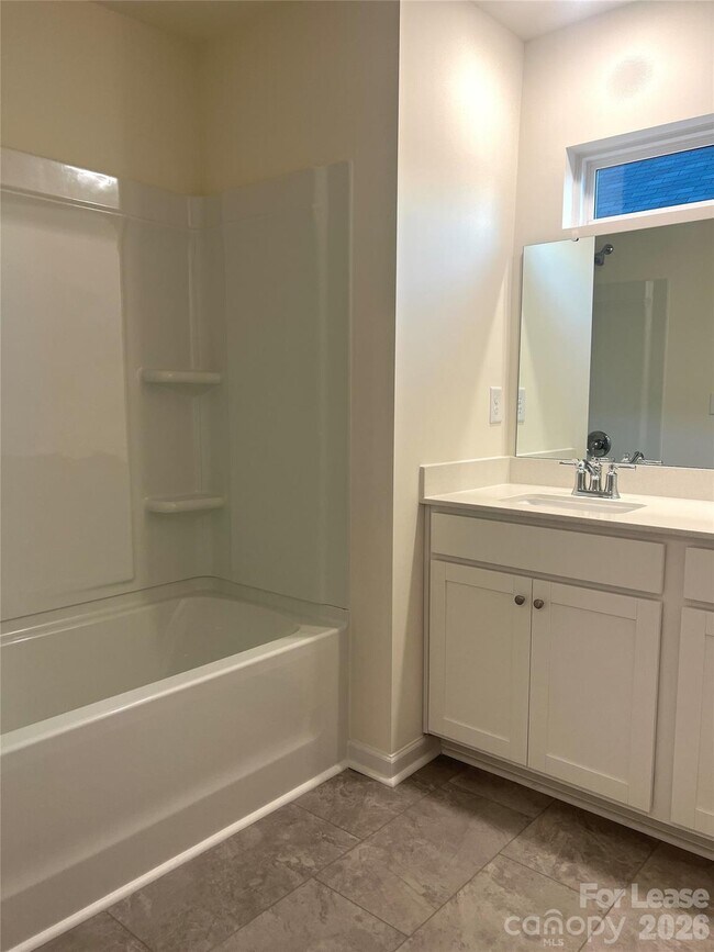 Building Photo - 7117 Bentz St