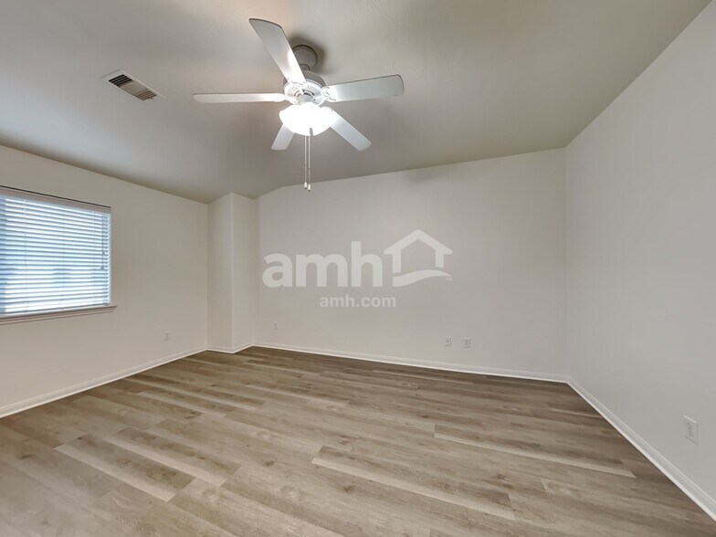 Building Photo - 19414 Dry Canyon Ct