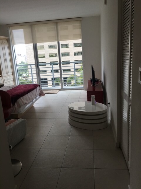 Building Photo - 335 S Biscayne Blvd