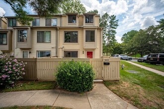 Building Photo - 9453 Chadburn Pl