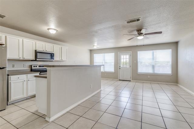 Building Photo - 4608 Alamosa St