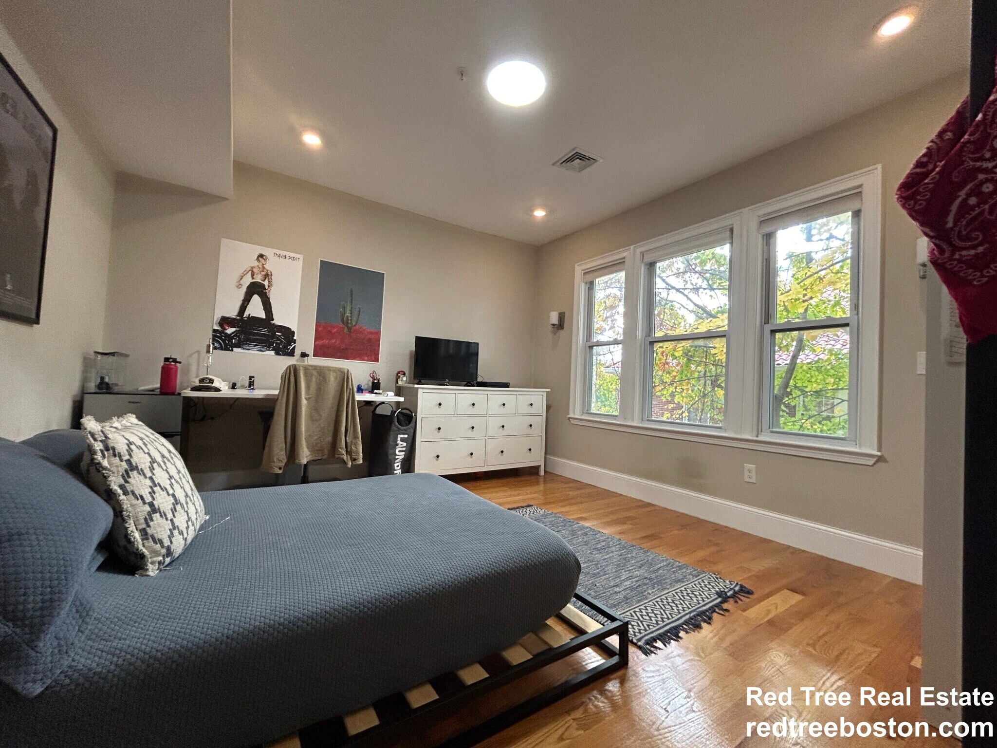 Building Photo - 1778 Commonwealth Ave