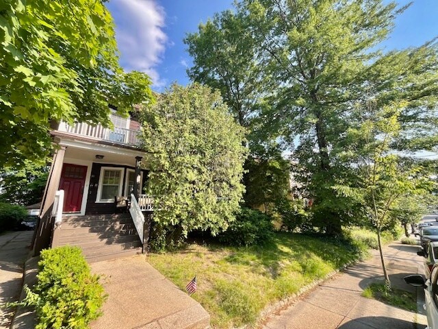 Building Photo - 35 Matchett St