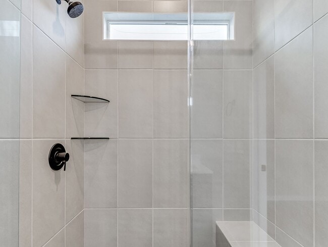 Building Photo - Beautiful home inOklahoma City