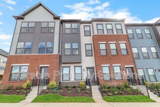 Building Photo - 314 Hazel Alder Ln