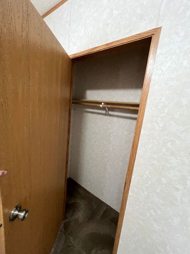 Building Photo - 3 Bedroom 2 Bath Modular Home with Many Amenities & Storage Shed