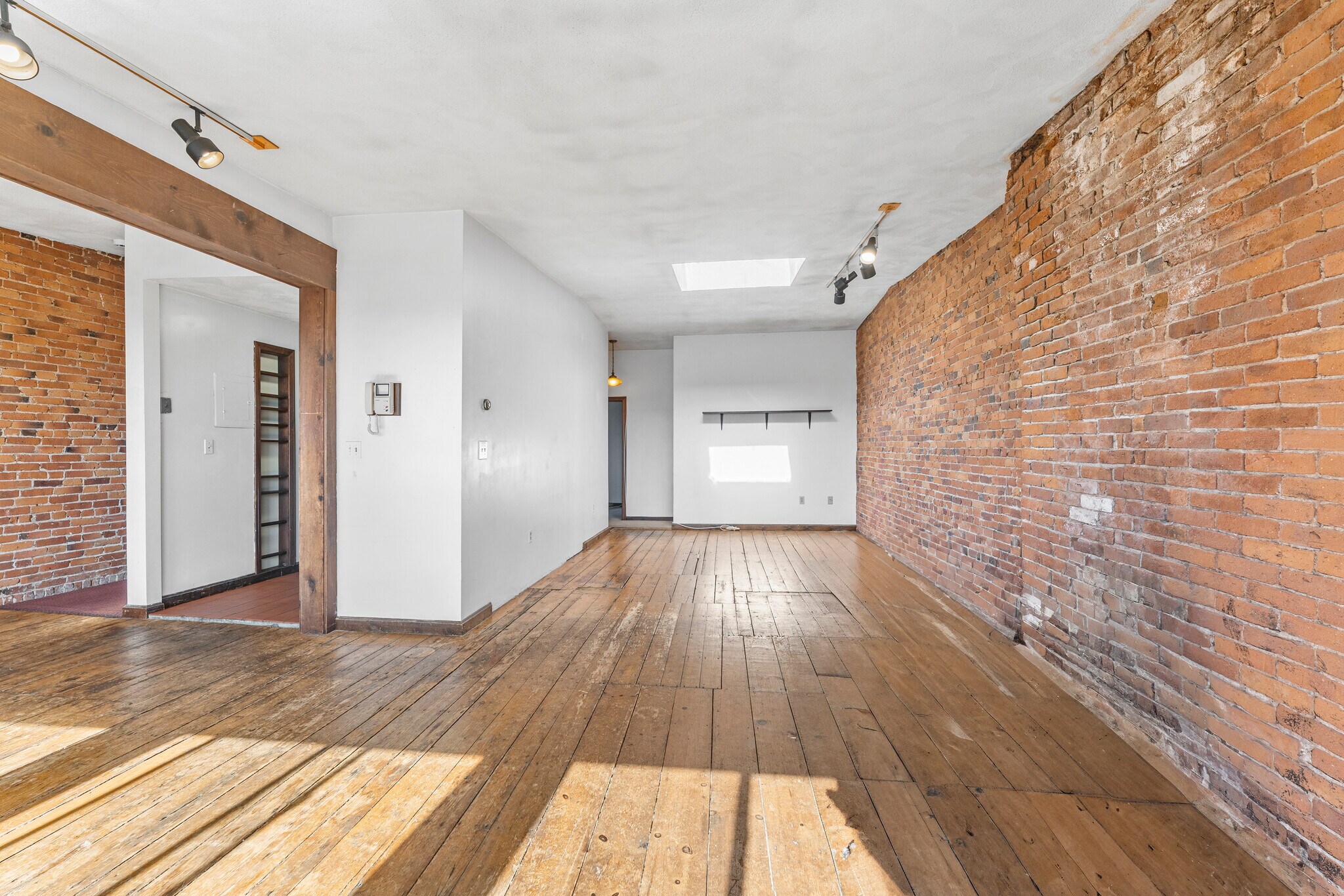 living dining room combo - 660 Tremont St