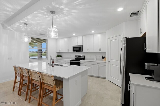 Building Photo - 5667 Melbourne Ct