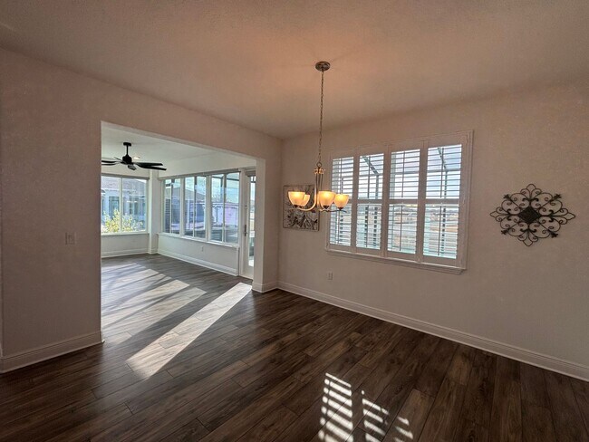 Building Photo - The best of the best in On Top of The World