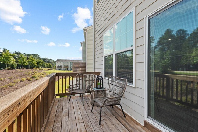 Building Photo - 1136 Commack Dr