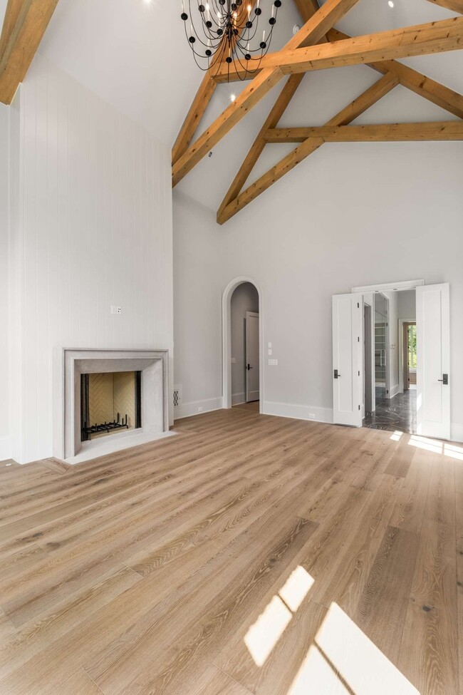 Building Photo - 8115 Devens Dr