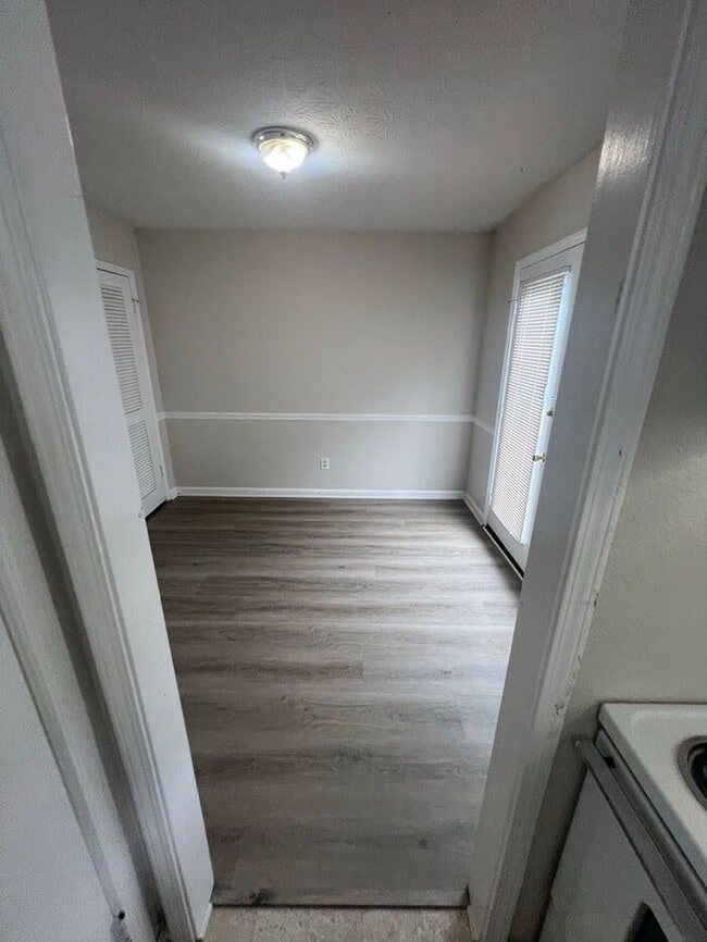 Building Photo - !!!WARNING: AVOID SCAMS CONFIRM RENTAL AT ...