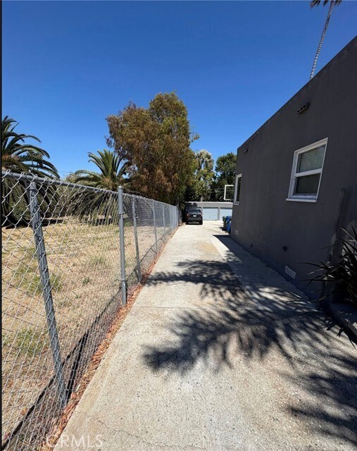 Building Photo - 1126 S Patton Ave