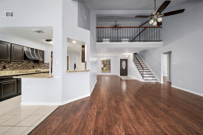 Building Photo - 21627 Park Brook Dr