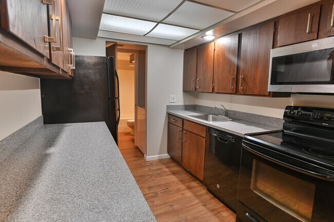 Building Photo - 2 Bedroom Condo in Mechanicsburg