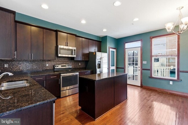 Building Photo - 4500 Fait Ave