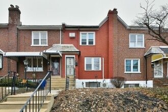 Building Photo - Beautifully Renovated 3 Bedroom Home Now Available For Rent in Cedarbrook!!!