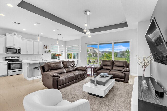 Building Photo - 16074 Whippoorwill Cir