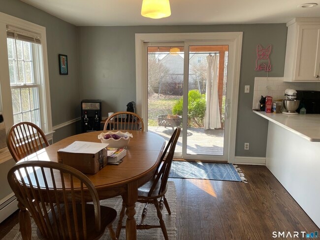 Building Photo - 99 Penn Dr